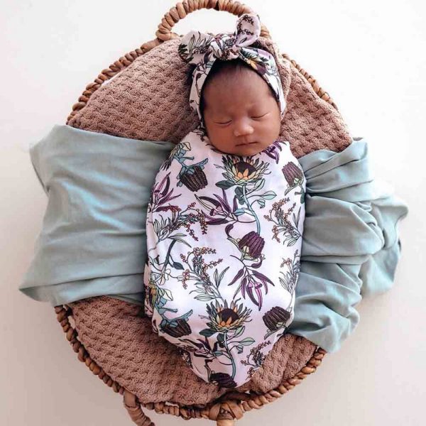 snuggle hunny swaddle set banksia | sweet arrivals baby hampers