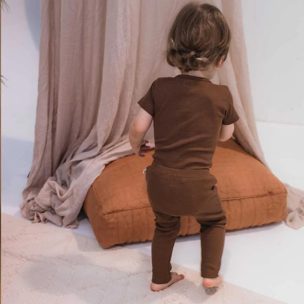 snuggle hunny chocolate bodysuit | sweet arrivals baby hampers